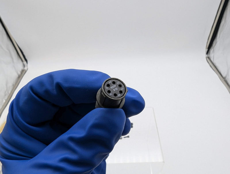 Amphenol PT06E-10-6S Circular Connector 6 Pin Female Solder Contact 2