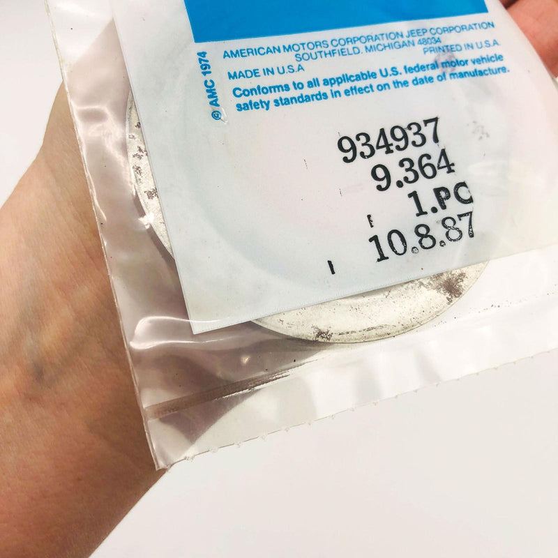 AMC Jeep J0934937 Baffle for Differential Front Axle OEM NOS 1981-86 CJ 5-8 2