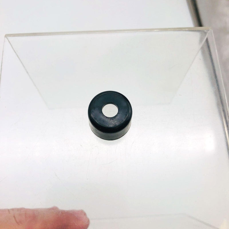 AMC Jeep 3242864 Valve Stem Seal Plastic OEM New Old Stock NOS Loose No Pkg 9