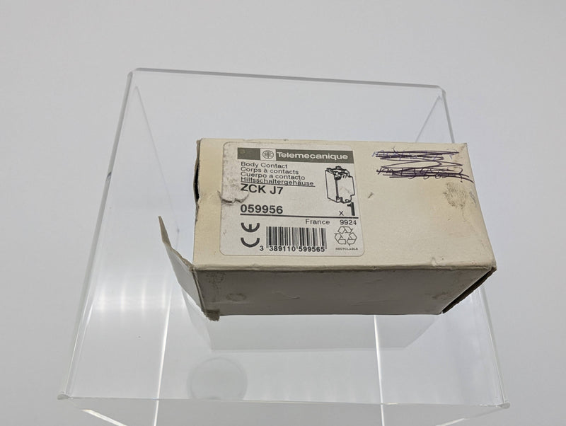 Telemecanique ZCKJ7 Limit Switch Body No Display 2NC Slow Break 5