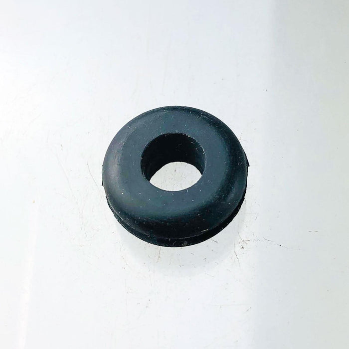 Gravely 039395 Grommet Black Rubber OEM NOS Replaced by 07505500 Loose 1