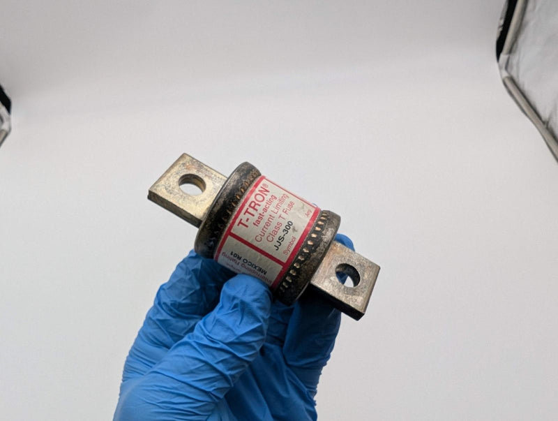 Bussmann JJS-300 T-Tron Fuse 300A 600V Very Fast Acting Current Limiting 2