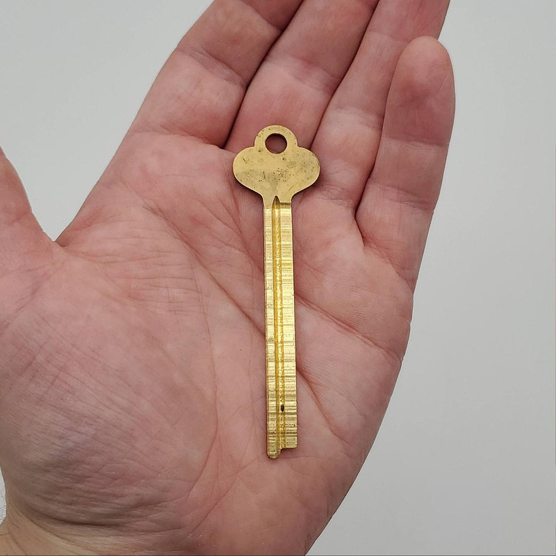 1x National Lock D8491 Key Blank for Lever Tumblers Paracentric Brass NOS 2