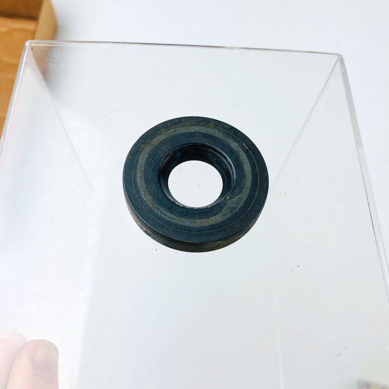 Yazoo 1902-010 Oil Seal OEM NOS Fits YR-36/42/48/60/YR-76 Commercial Mowers 7