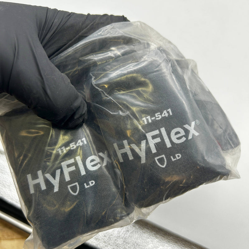 Ansell HyFlex 11541 Cut Resistant Glove Size 7.0 Small A4 Nitrile Vendin 6 Pairs