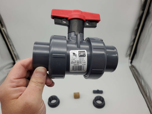 Spears 1839-012 1-1/4" True Union Ball Valve PVC FKM Seal 235 PSI 1