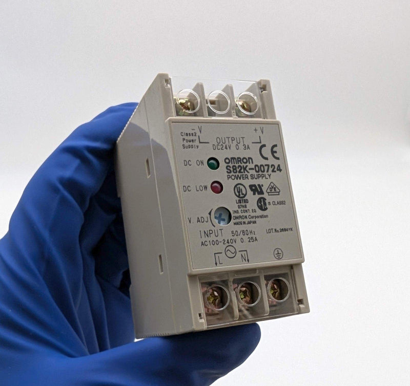 Omron S82K-00724 Power Supply 24V 0.3A DIN Rail Mounted 1