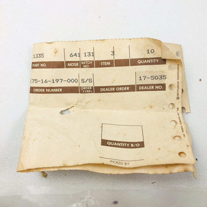 AMC Jeep 4001335 Clip Exterior Moulding License Plate OEM NOS 81-86 Cherokee 1ct 4