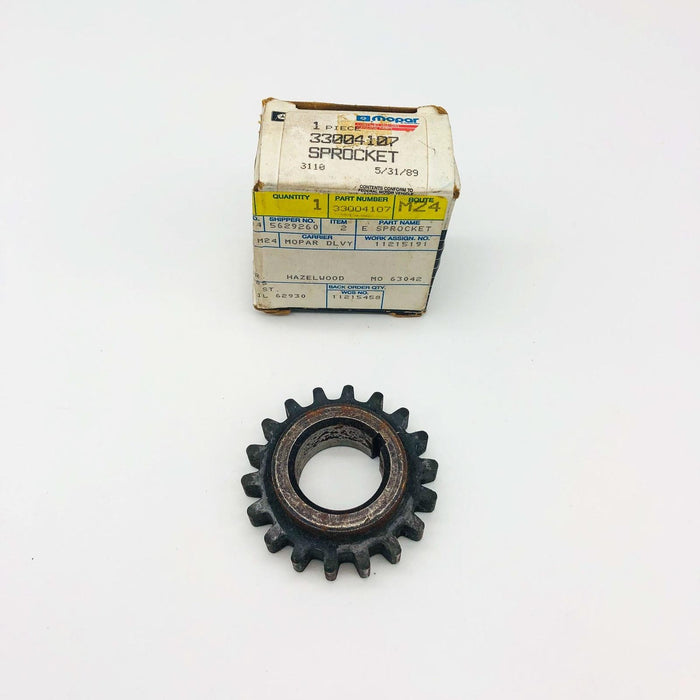 Mopar 33004107 Sprocket Crankshaft OEM NOS 1981-86 Jeep Cherokee Wagoneer J10 8