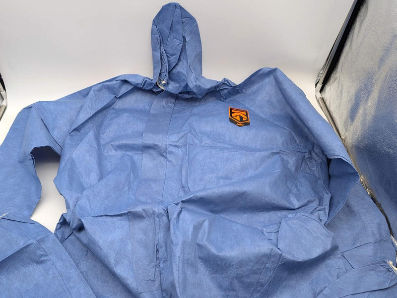 Kleenguard A60 Coverall Suits 4XL Hooded Full Body Hooded 45027 Pack of 20 1