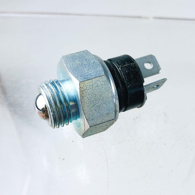 Yazoo 1923-008 Switch for Panel on Commercial Front Cut Riders OEM New NOS 1