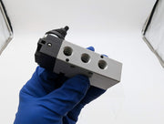 Camozzi 358-905TF Pneumatic Valve 1/8" NPTF 145 PSI Lever Actuator 16 SCFM 3