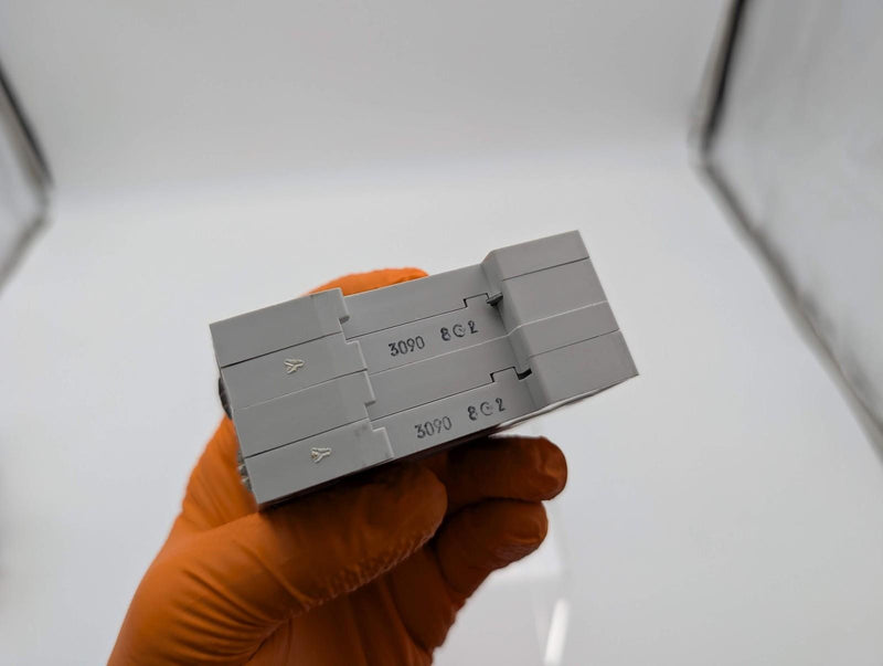 Siemens 5SN2-NG2A Circuit Breaker 2A 220/240V Double Pole MCCB 4