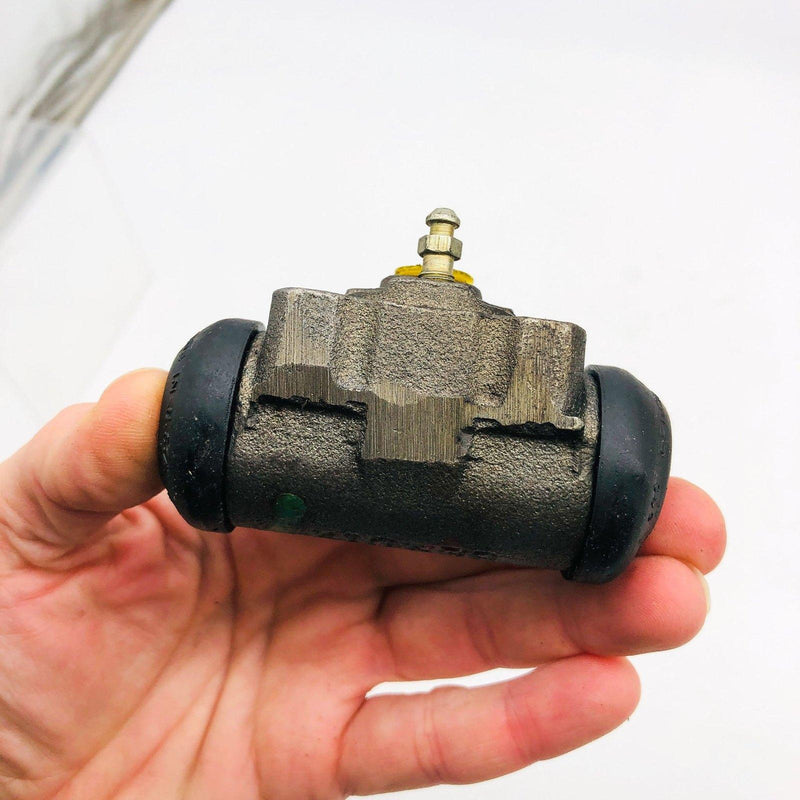 Mopar 3229063 Wheel Cylinder Drum Brakes OEM New Old Stock NOS Open 2 7