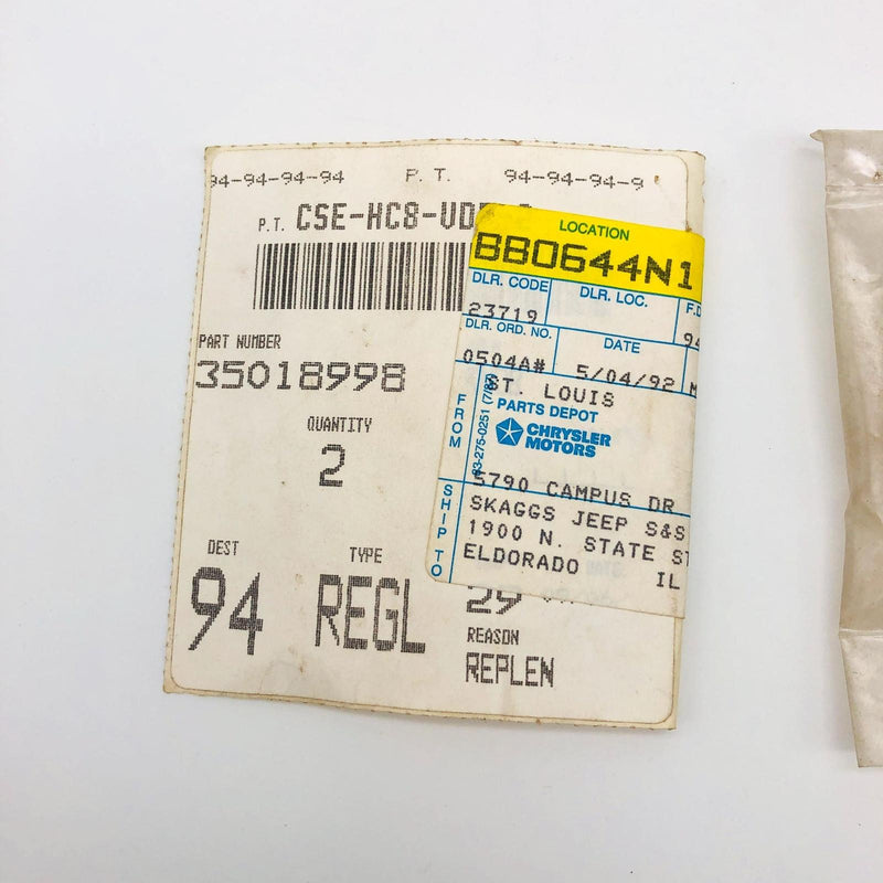 Mopar 35018998 Knob for Console Electrical Instrument Panel OEM NOS Sealed 6