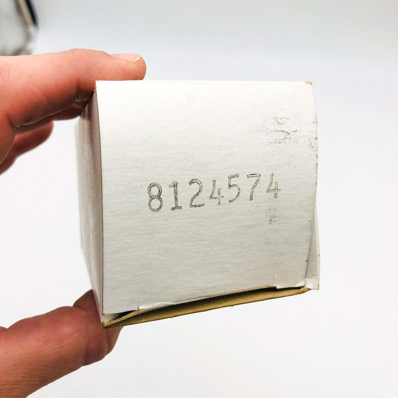 Crown 8124574 Seal Package for Front Brakes New NOS 81-86 Jeep Cherokee Wagoneer 2