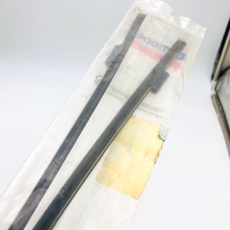Mopar 4773417 Wiper Blade Insert Refill OEM New Old Stock NOS Sealed 11