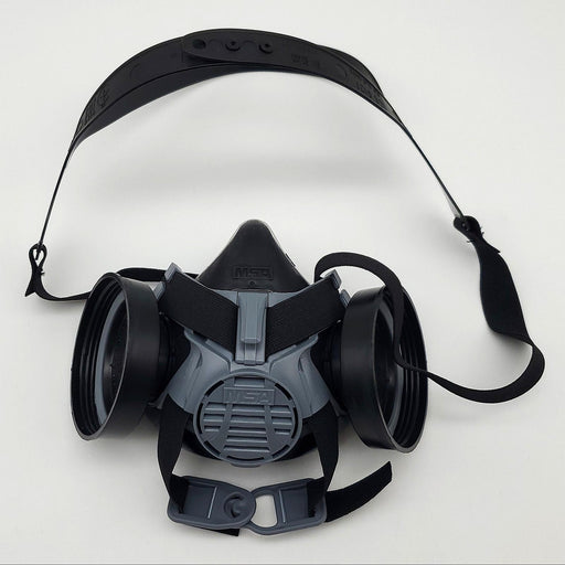MSA 10119576 Half-Mask Respirator Advantage 420 with Comfort Adapter Size Small 1