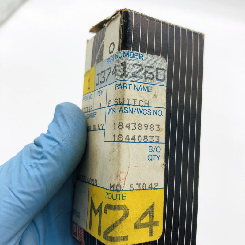 Mopar 3741260 Switch Low Pressure Cut Off OEM NOS 91-93 Jeep Wrangler Open 4