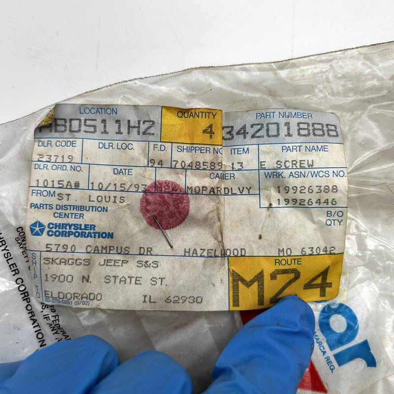 Mopar 34201888 Screw for Front Seat Tracks OEM NOS 81-86 Jeep Loose No Pkg