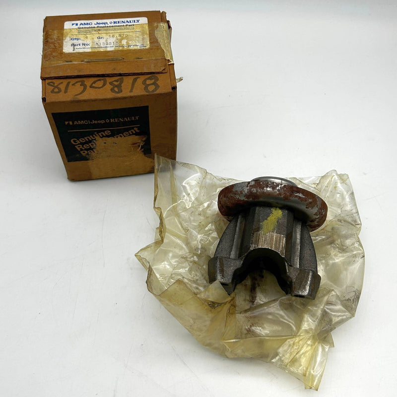 AMC Jeep 8130818 Yoke Flange w Slinger for Gear Train NPG Model 208 219 OEM NOS 1