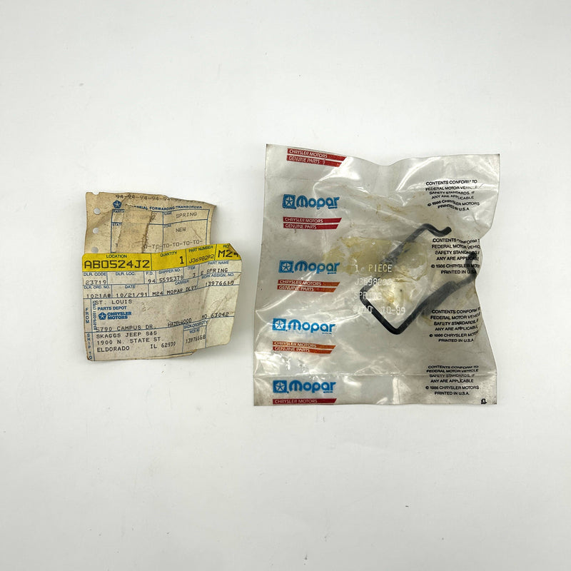 Mopar 3698292 E Spring OEM New Old Stock NOS For Jeep 3