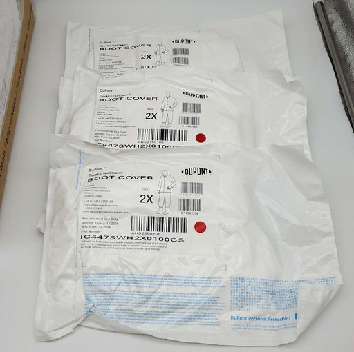 Dupont Cleanroom Boot Covers 2XL Gripper Sole 18" IC447SWH2X Pack of 100 1