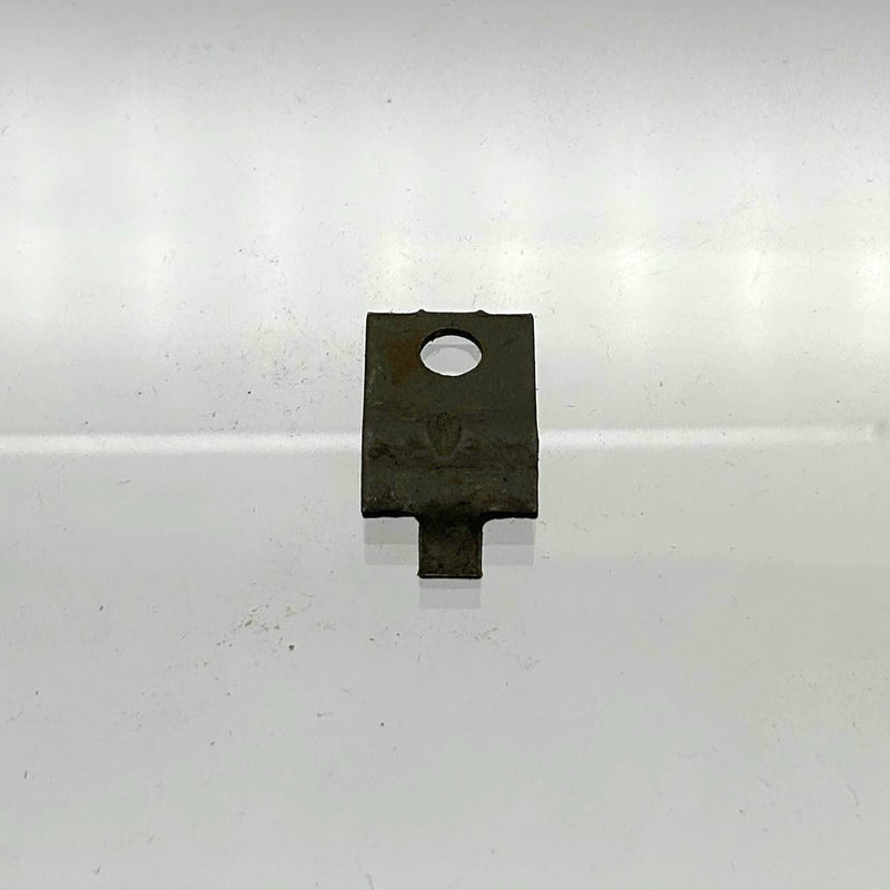 AMC Jeep J0979910 Clip OEM New Old Stock NOS Loose 1
