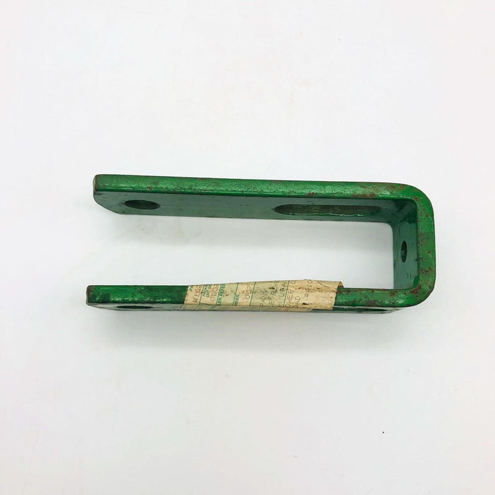 John Deere W10261 Clevis Green OEM New Old Stock NOS Loose No Pkg 9