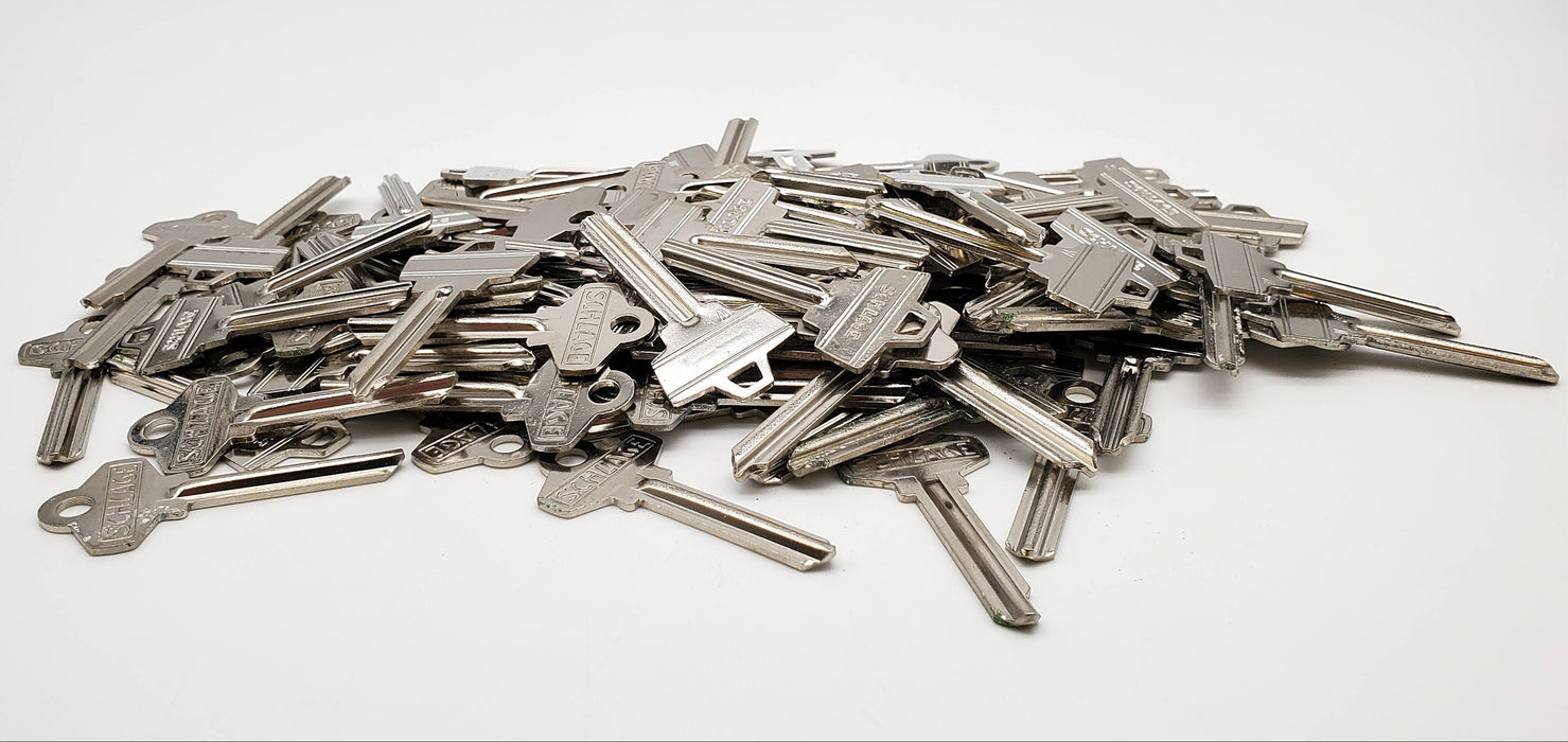 Keys for Crafting 100x Schlage Silver Tone Wafer Keys for Jewelry & Art Rusty 8