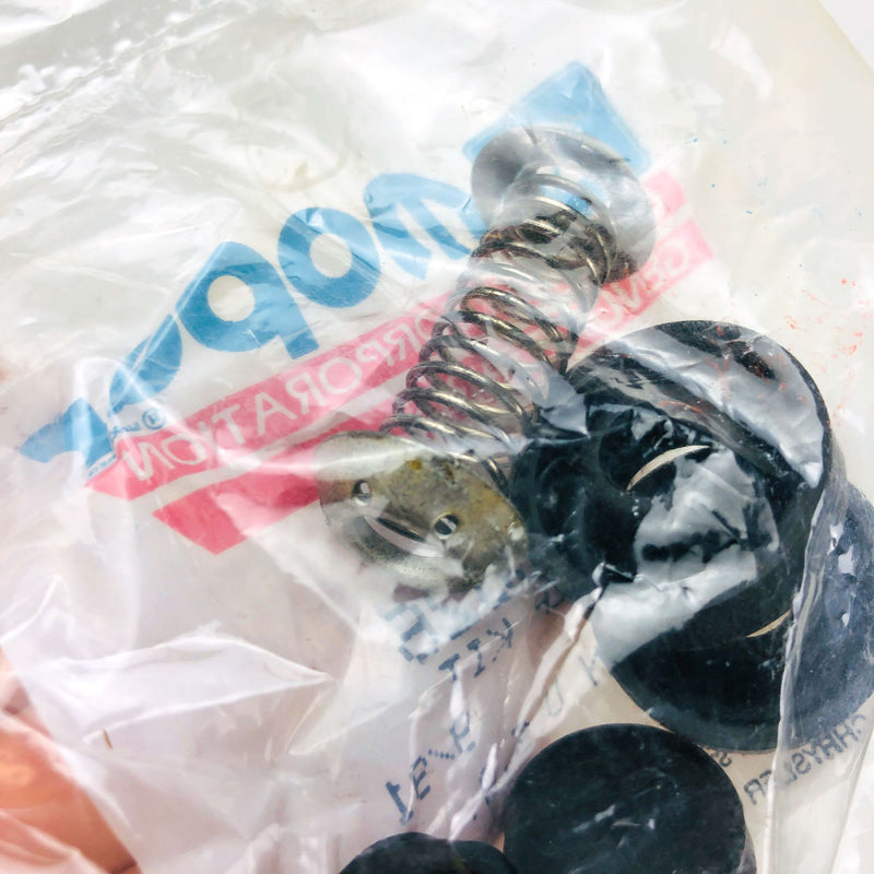 Mopar 83500026 Wheel Cylinder Repair Kit OEM NOS USA Made Sealed 3