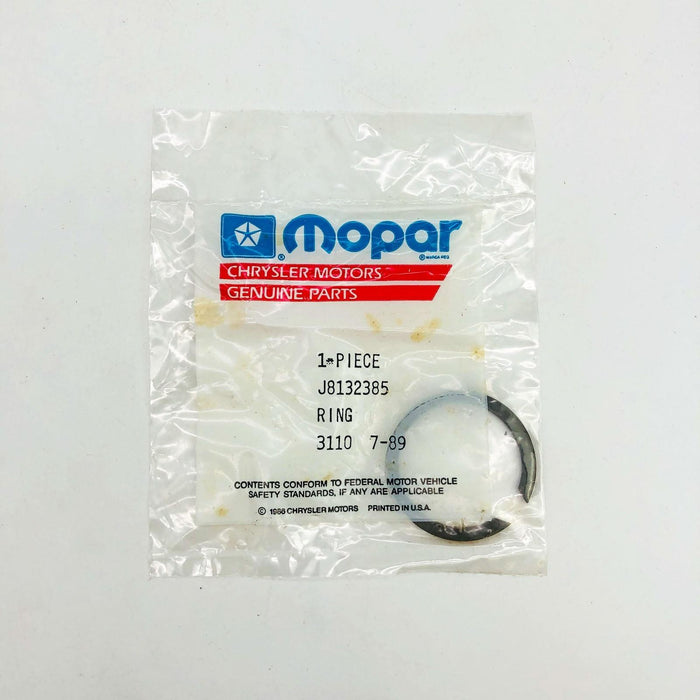 Mopar 8132385 Snap Ring OEM NOS 1981-86 Gear Train T-176 / T-177 Sealed