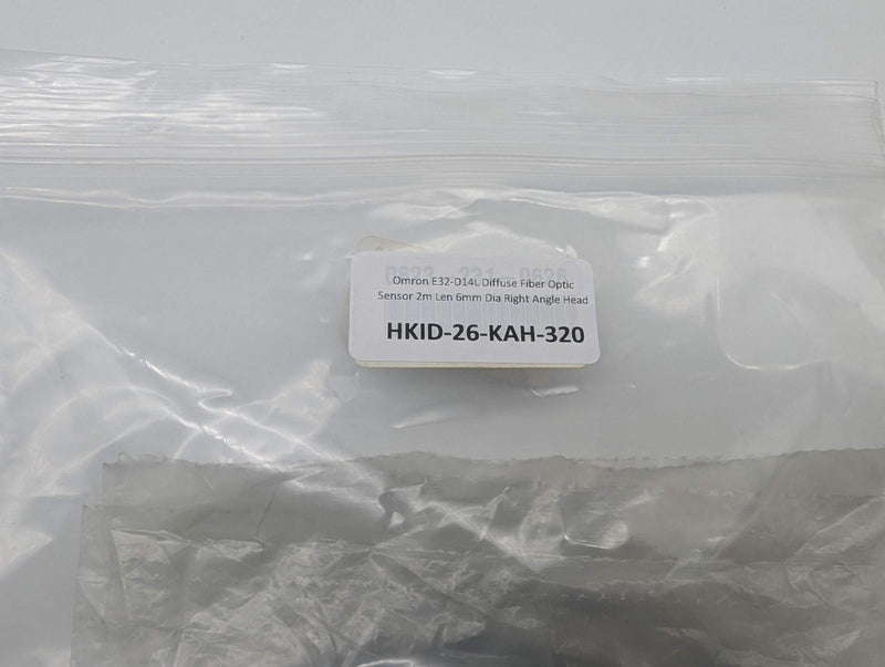 Omron E32-D14L Diffuse Fiber Optic Sensor 2m Len 6mm Dia Right Angle Head 4