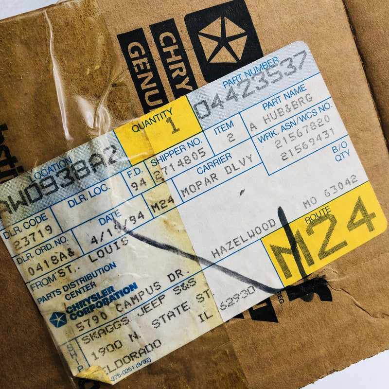 Mopar 4423537 Wheel Bearing and Hub OEM New Old Stock NOS Open 2