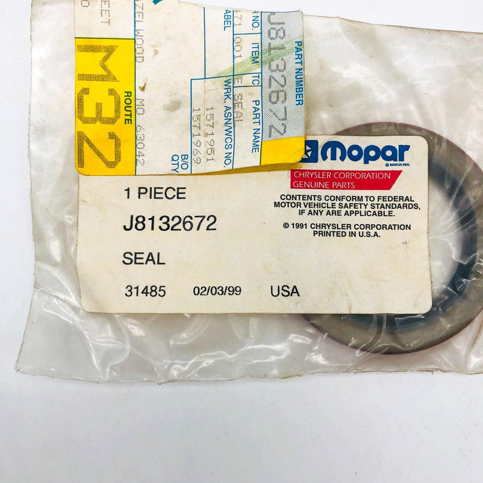 Mopar J8132672 Oil Seal Adapter for Transmission Case SR-4 T-4 T-5 OEM NOS