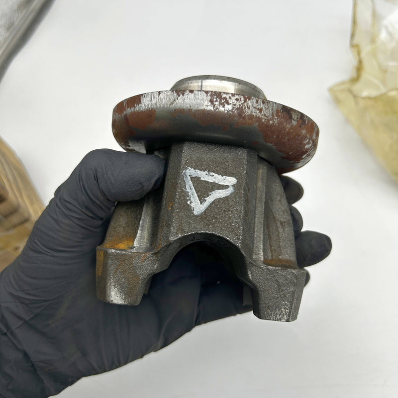 AMC Jeep 8130818 Yoke Flange w Slinger for Gear Train NPG Model 208 219 OEM NOS 6