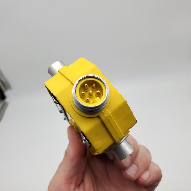 Woodhead 702P401 Molex Junction Box 4 Ports 6P MR Standard Dual Keyway Parallel 4