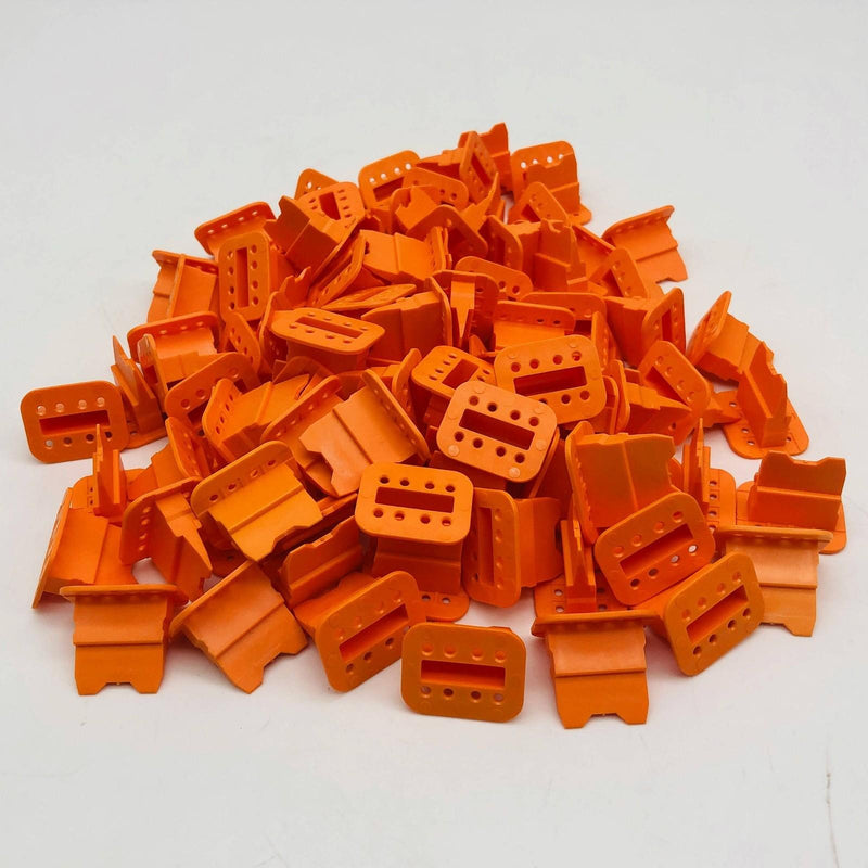 TE Connectivity W8S Plug Wedgelock Automotive Connector Lock 8 Way Orange 100pk 1
