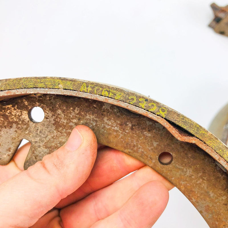 Jeep Brake Shoe Set J320 0691 AFC6FE 2328 New Old Stock NOS FMS 40 Aimco Canada 6