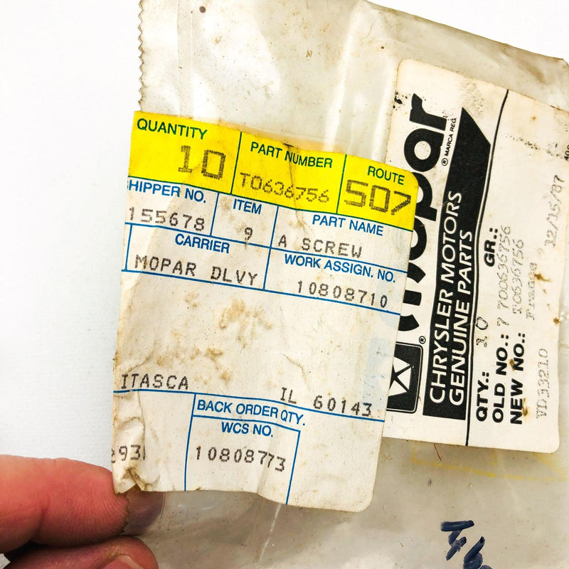 Mopar 7700636756 Screw Clip T0636756 OEM NOS Plastic Black 3