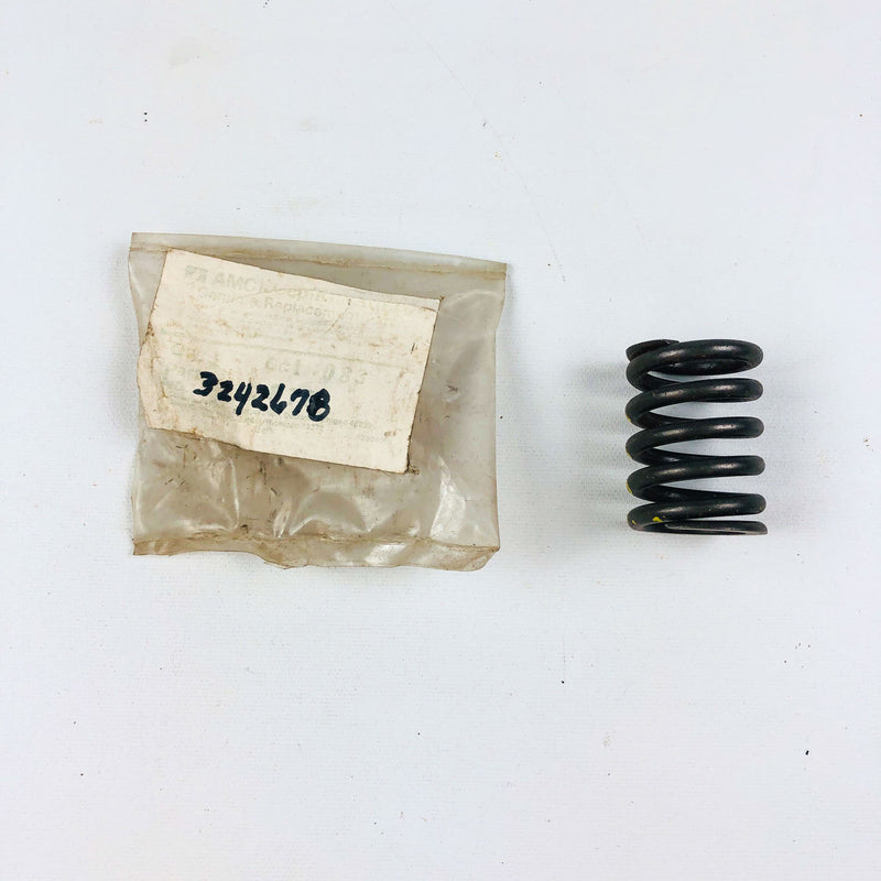 AMC Jeep 3242678 Spring for Camshaft and Valve OEM NOS Fits 1983-86 CJ 7-8 4 Cyl 2