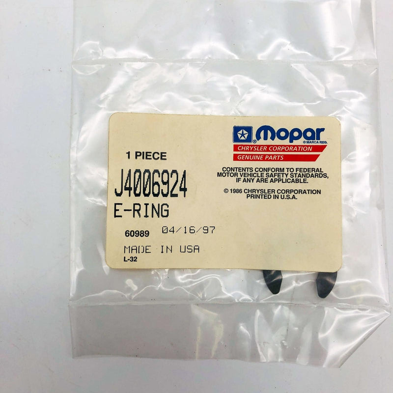 Mopar 4006924 Snap Ring for Transfer Case Vacuum Motor OEM NOS 81-86 Jeep 7