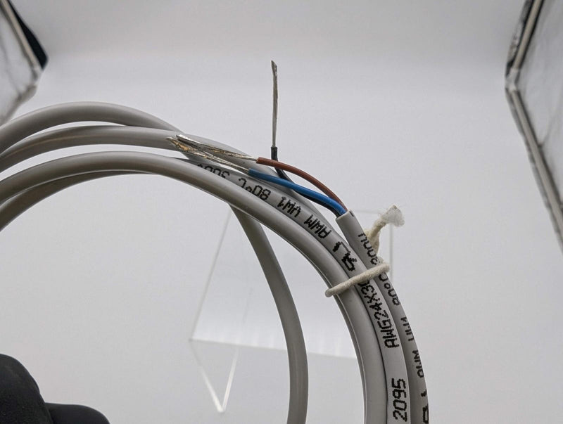 IMO AM6/AN-2C Inductive Sensor 4mm Range M12 Right Angle 2 Meter Cable 4