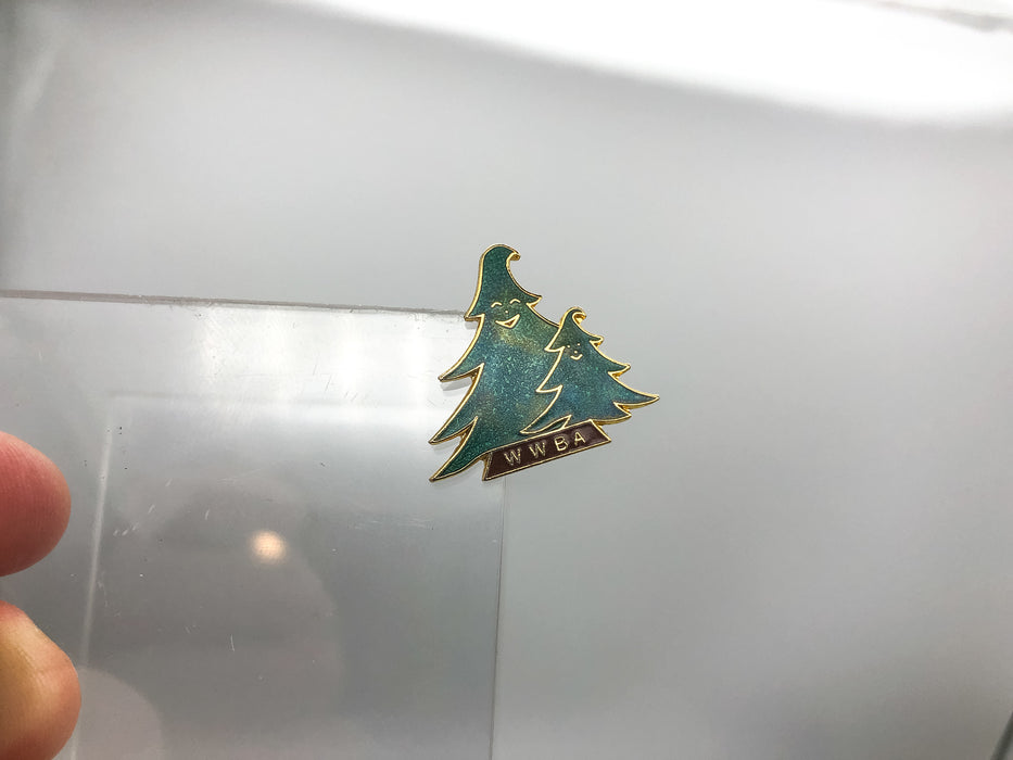 Womens Bowling Association Lapel Pin Wisconsin WWBA Green Pine Trees Pinback