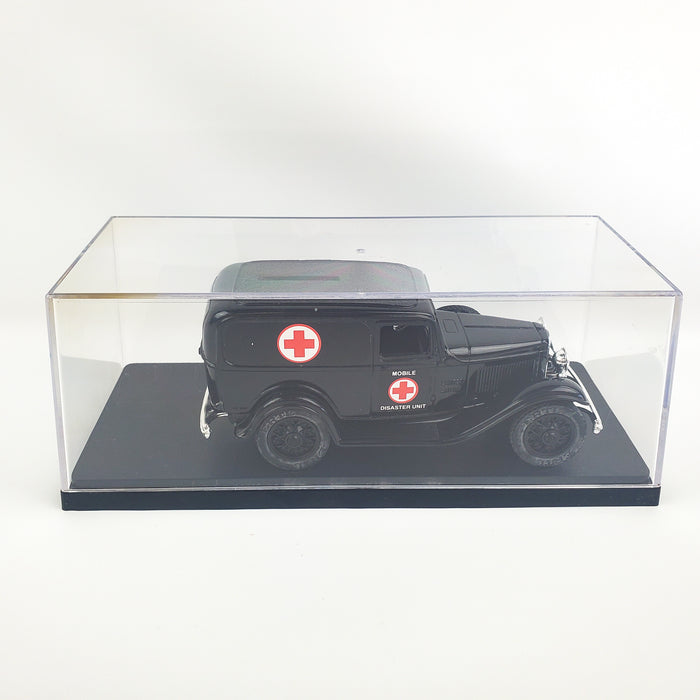 Ertl Red Cross 1932 Ford Delivery Van 1:25 Bank w/ Display Case Limited Edition