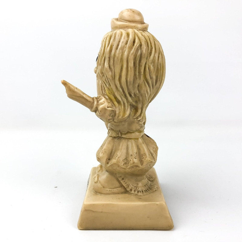 R & W Berries Figurine Little Girl in Dress Guess Who I Like Statue 6