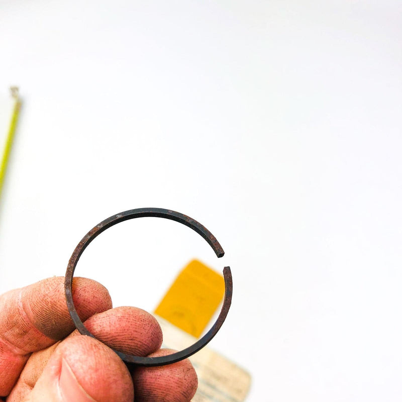 AMC Jeep 8120987 Ring for Kickdown Servo Piston Seal Genuine OEM New Old Stock