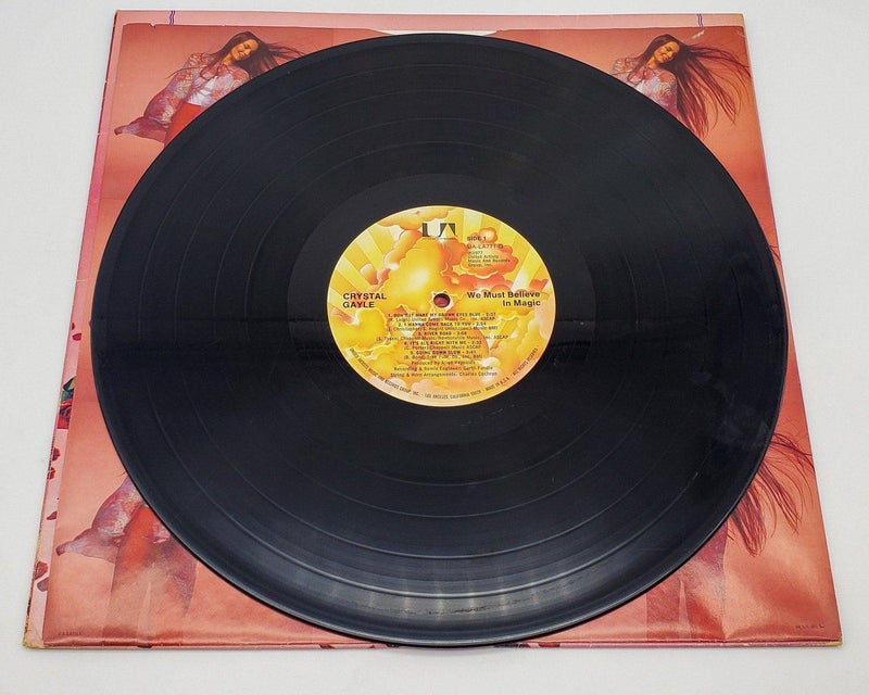 Crystal Gayle We Must Believe In Magic 33 RPM LP Record United Artists 1977 6