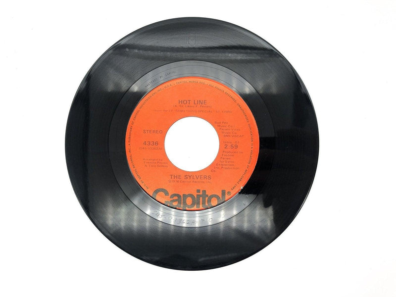 The Sylvers Hot Line / That's What Love is Made Of Record 45 Single 4336 Capitol 2