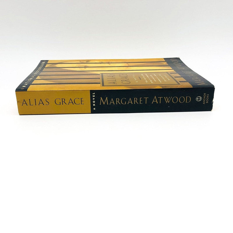 Alias Grace Paperback Margaret Atwood 1997 19th Century Women Murderers Trials 3